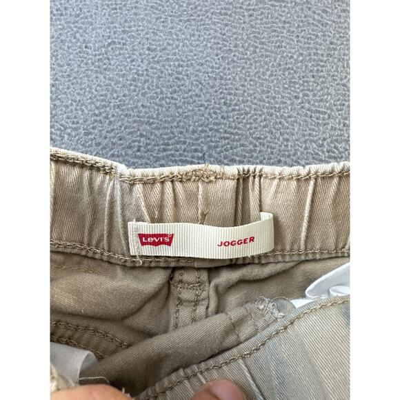 Levi jogger size 4T tan‎ - Picture 2 of 6